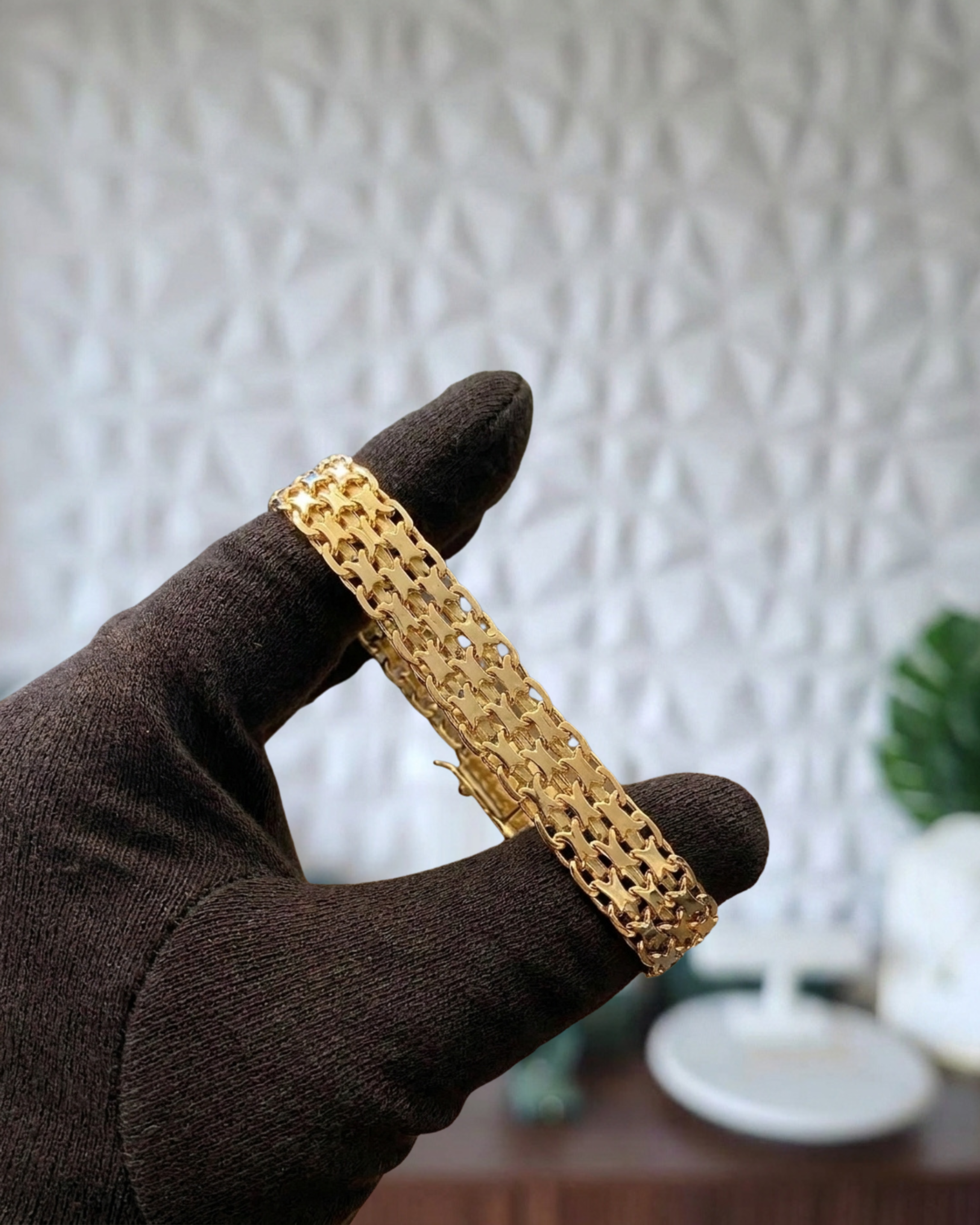 10K vs 14K vs 18K vs 22K Gold: A Purity Guide, and Why Gado Chooses 18K