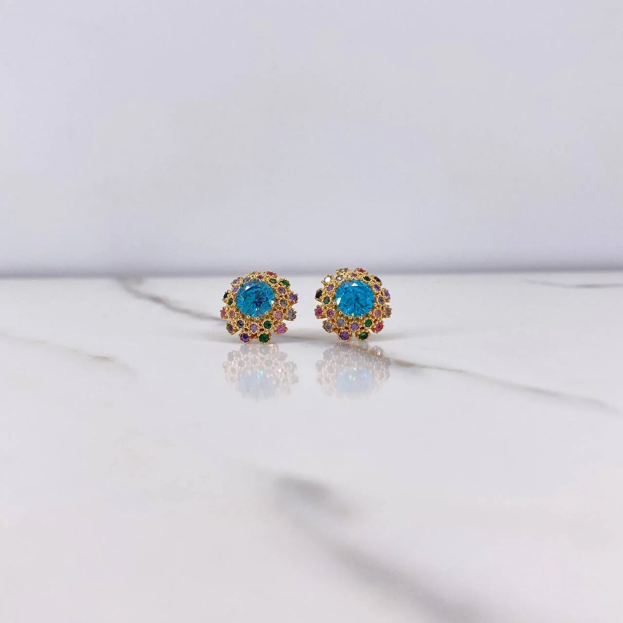 Aurelia Studs