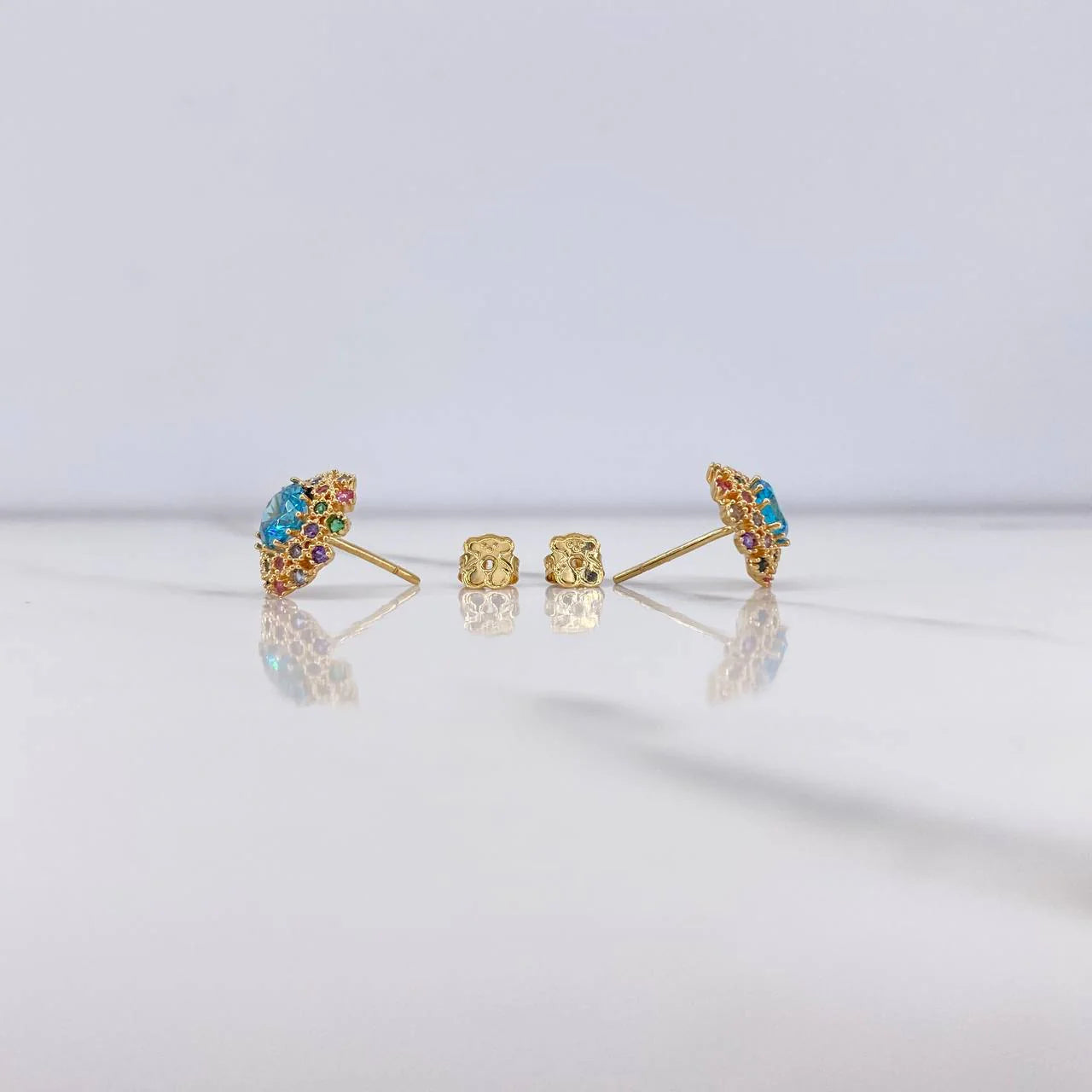 Aurelia Studs