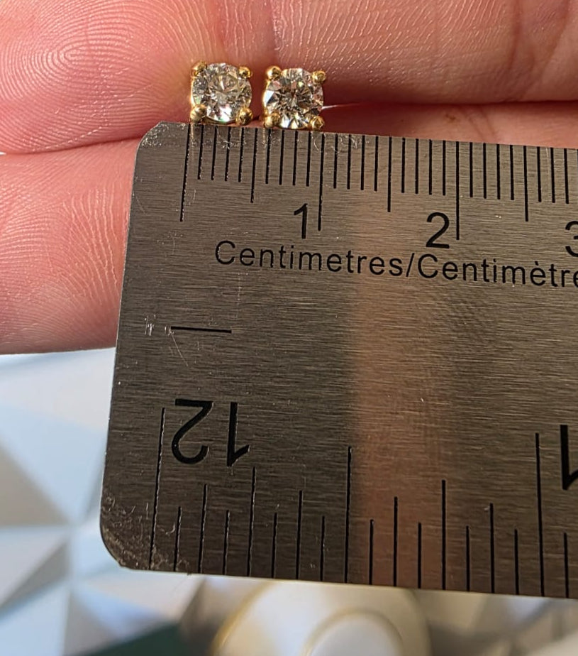 Natural Diamond Stud Earrings — 4mm