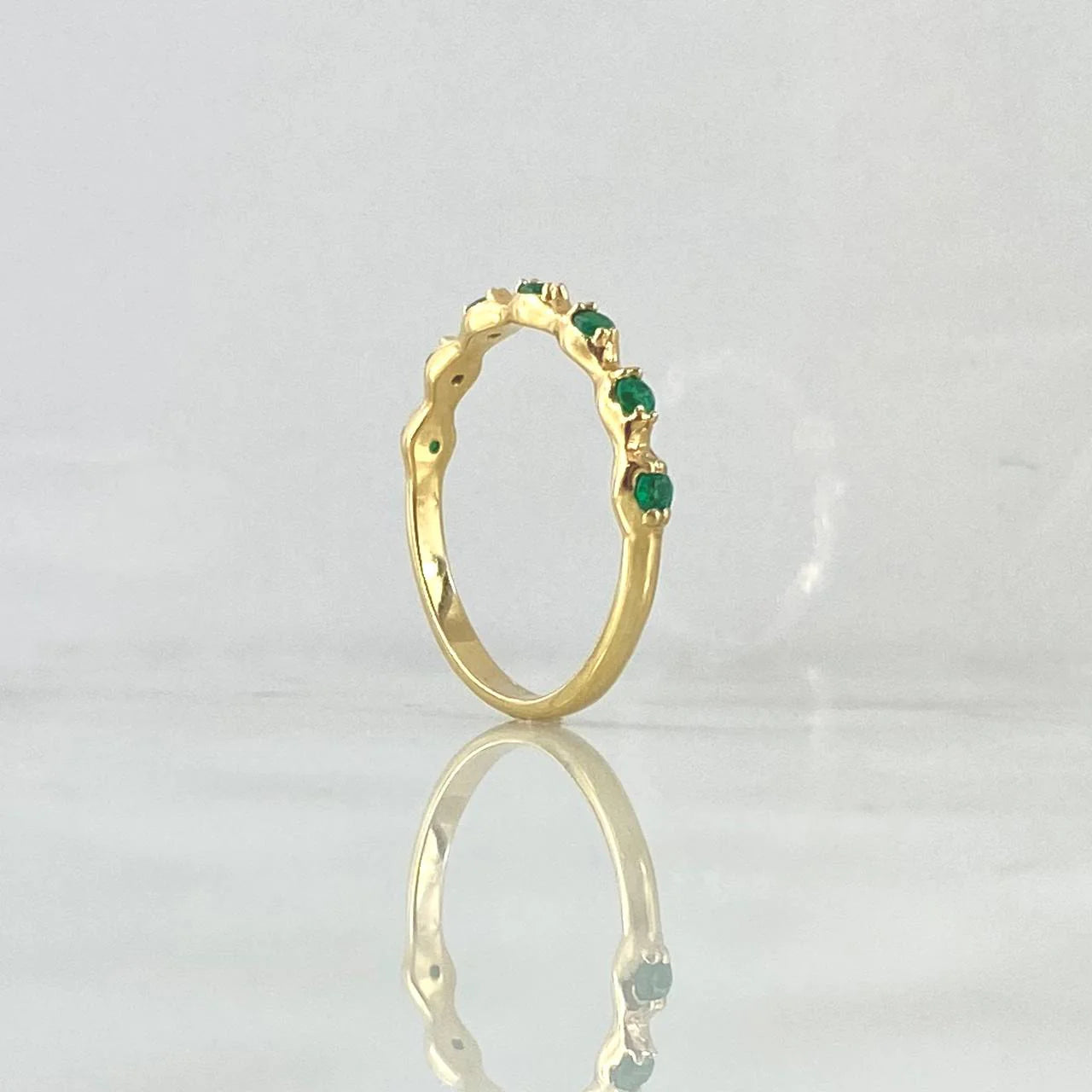 Emerald Relic Ring