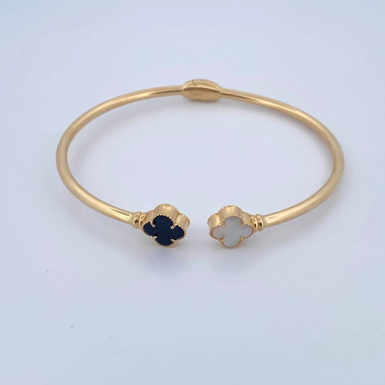 La Dualidad de la Fortuna Cuff