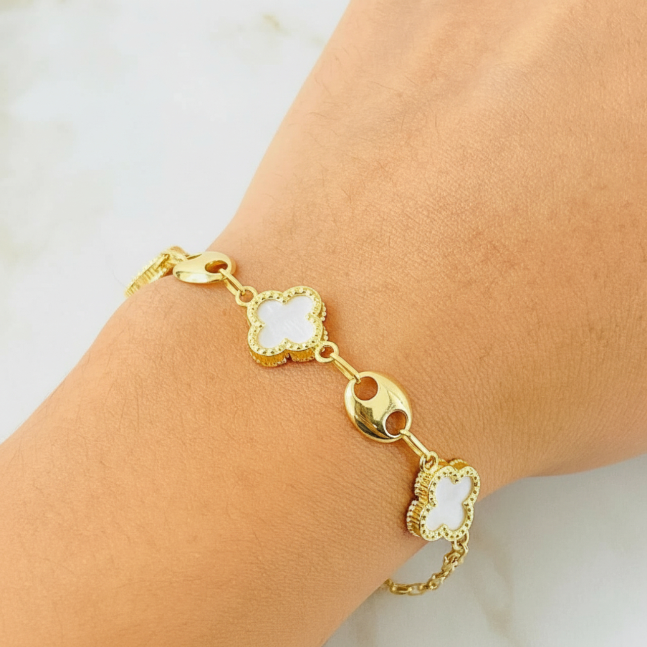 La Fortuna Blanca Link Bracelet