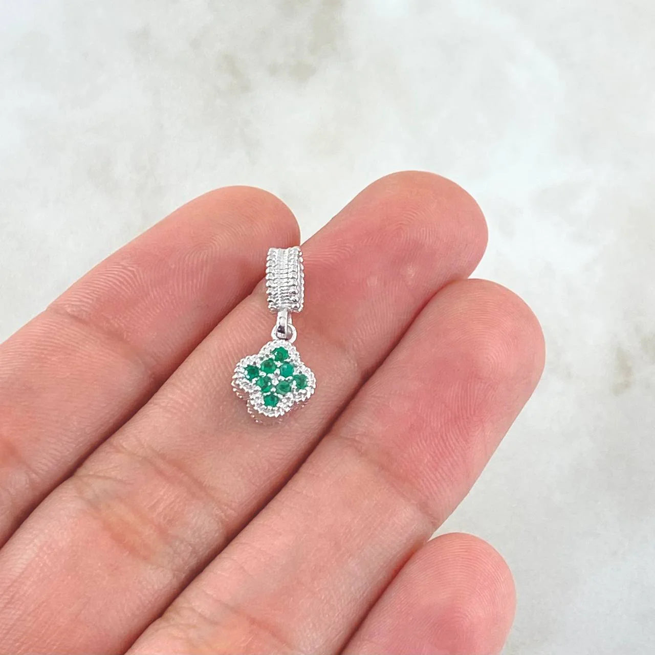 La Fortuna Esmeralda Pendant