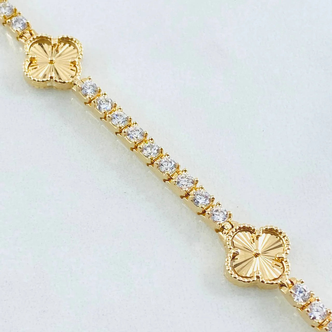 La Fortuna Luminara Line