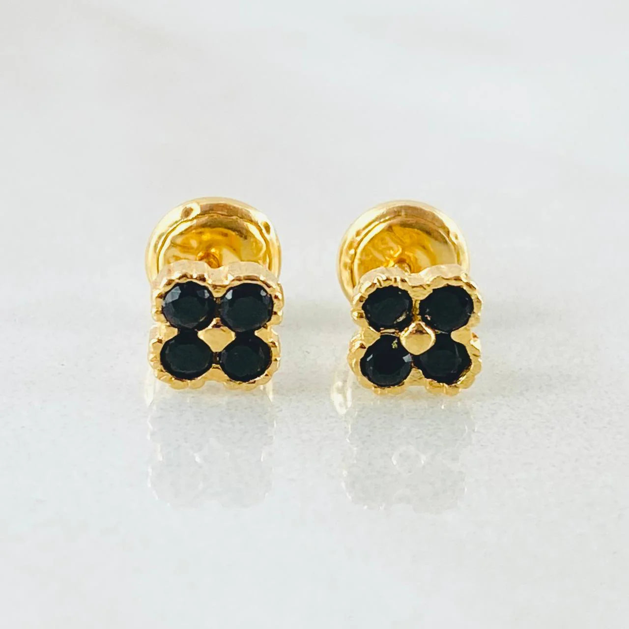 La Fortuna Medianoche Earrings