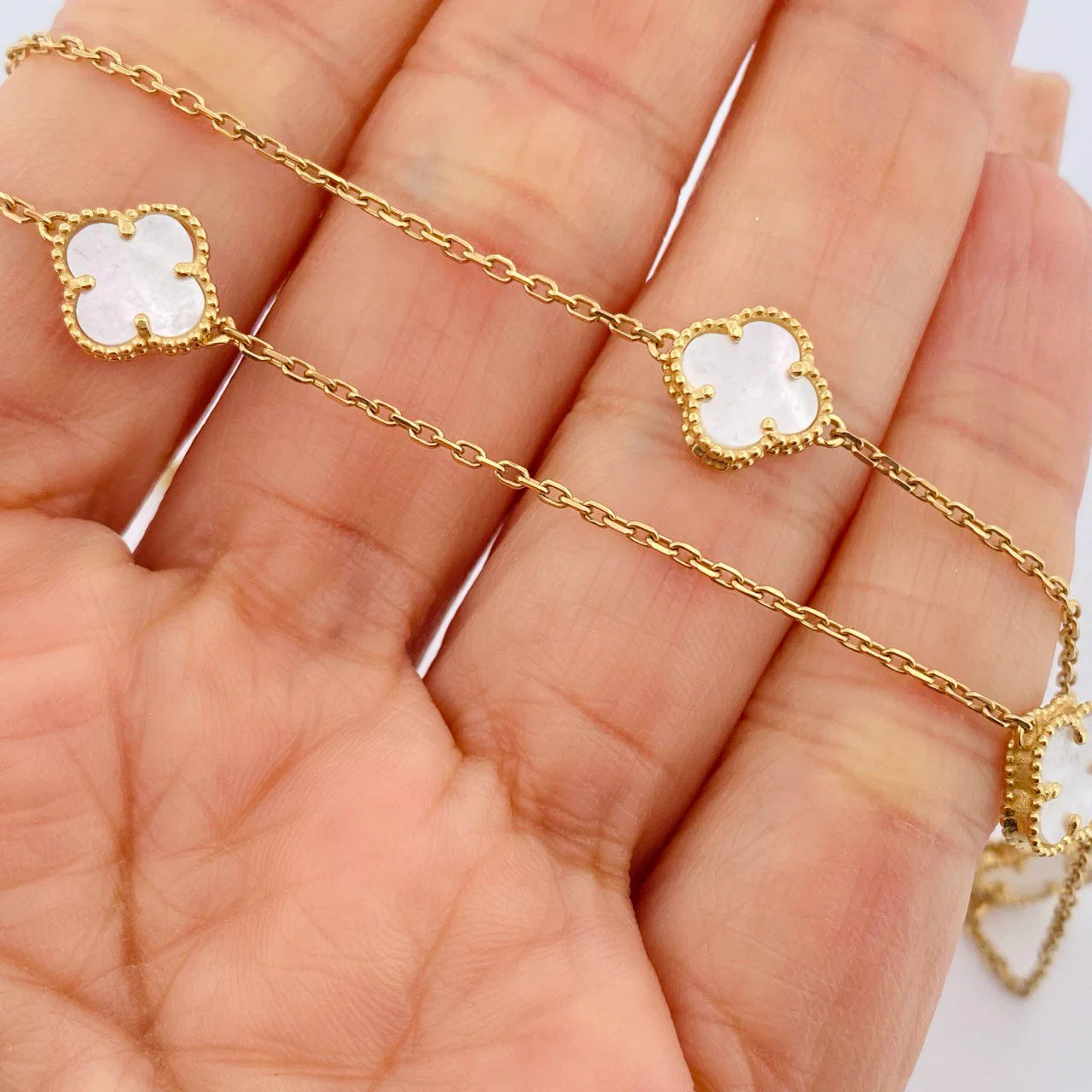 La Fortuna Nacarada Necklace