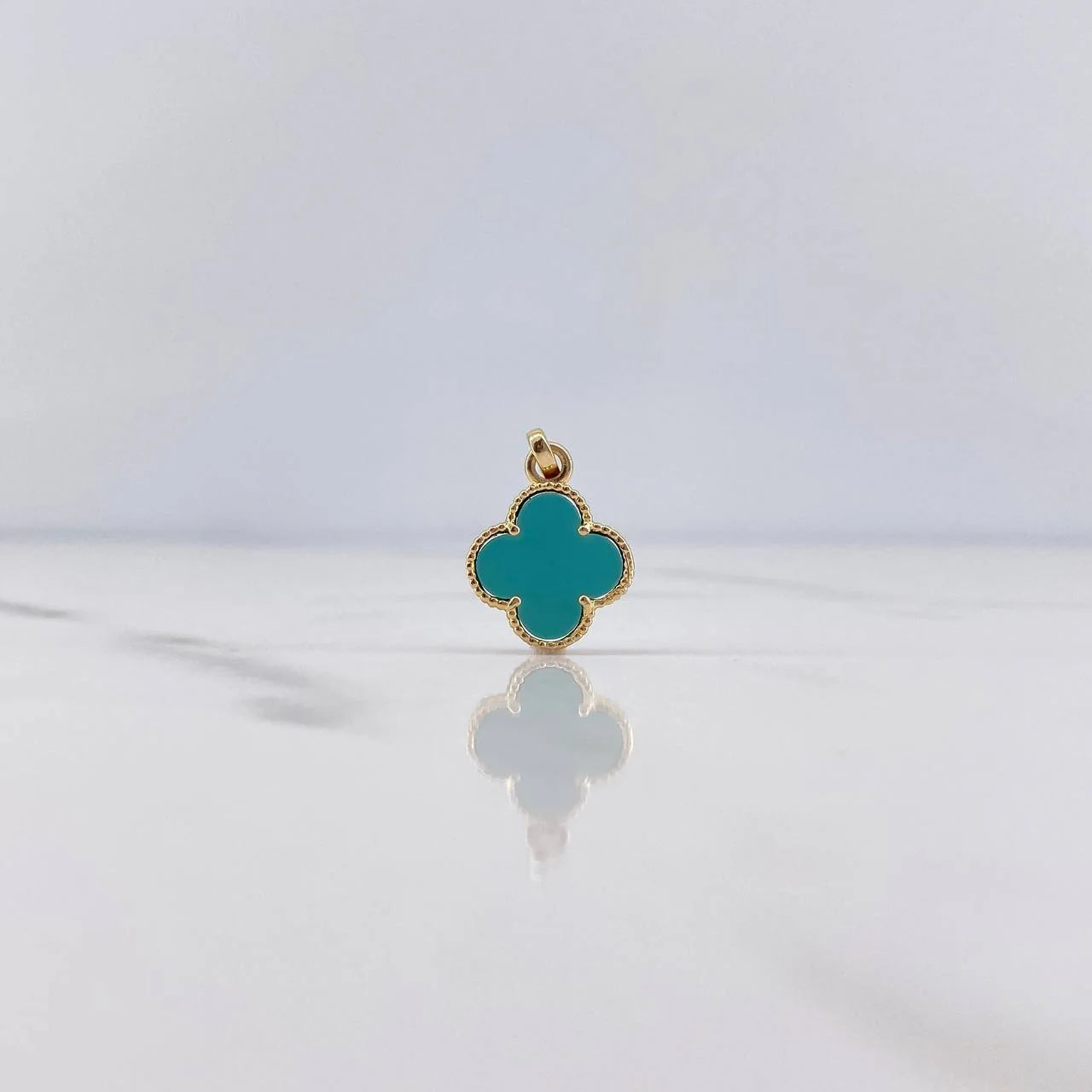 La Guardiana de la Fortuna Pendant