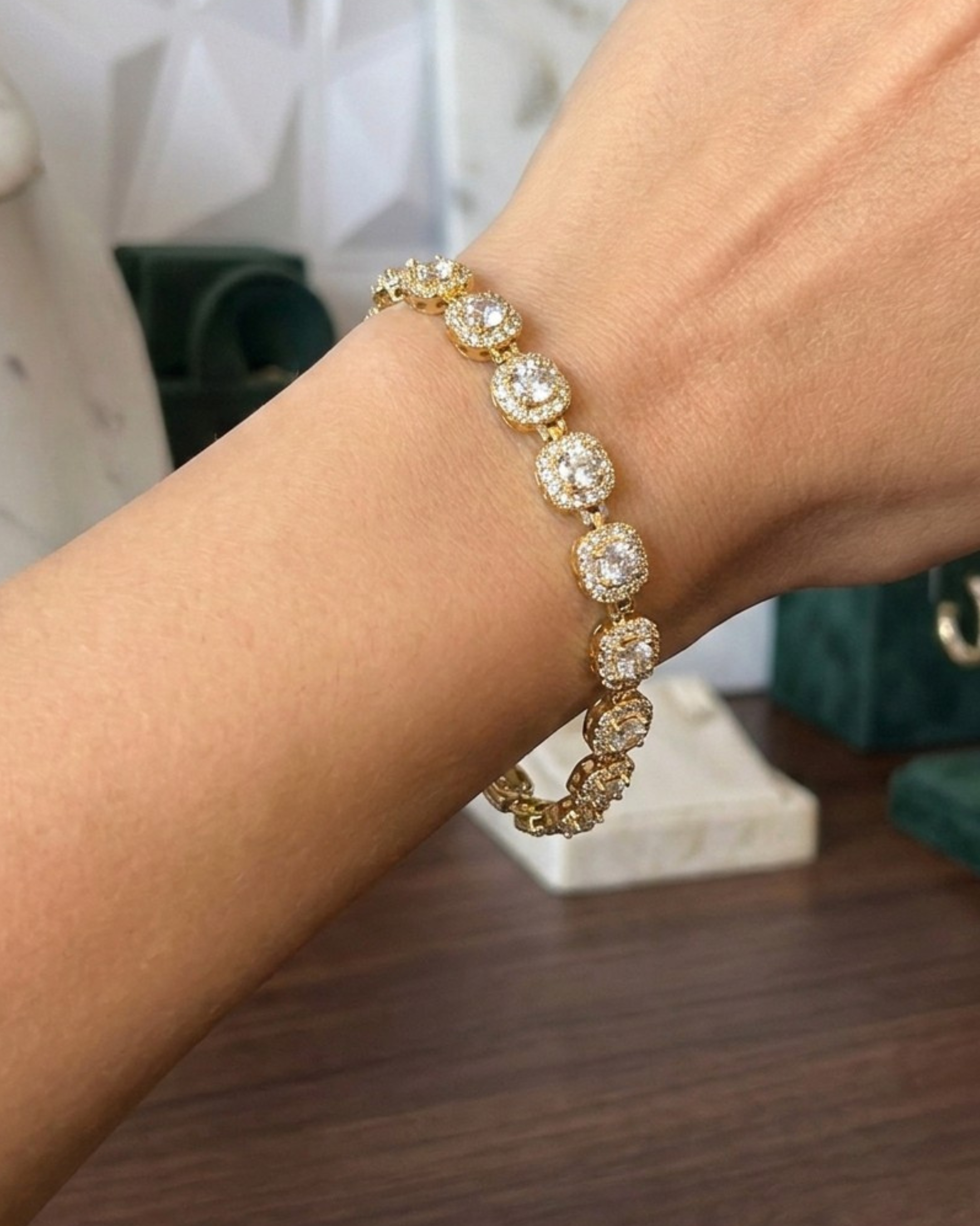 Made To Order: The Luma Halo Tennis Bracelet