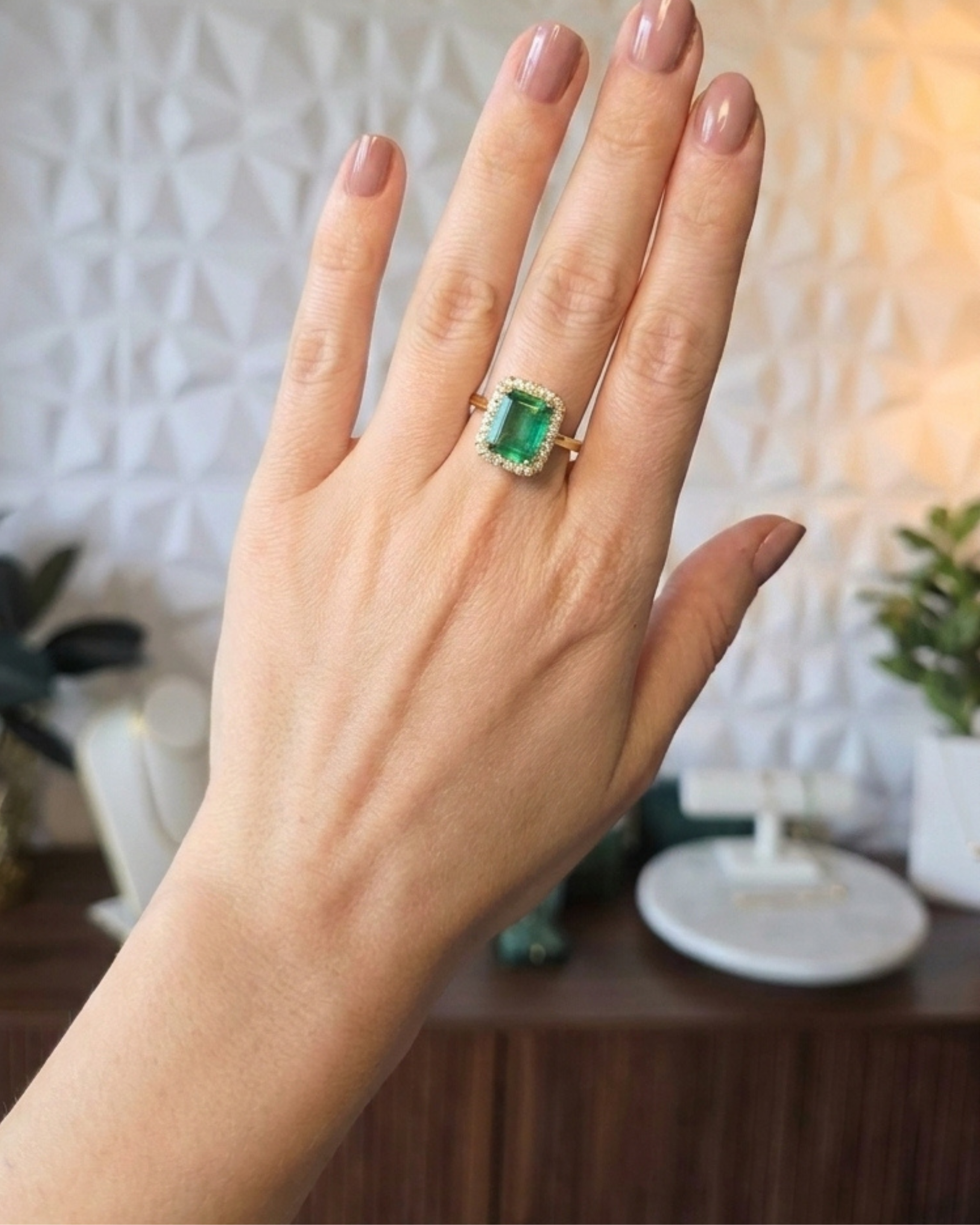 Made To Order: The Emerald Altessa Ring