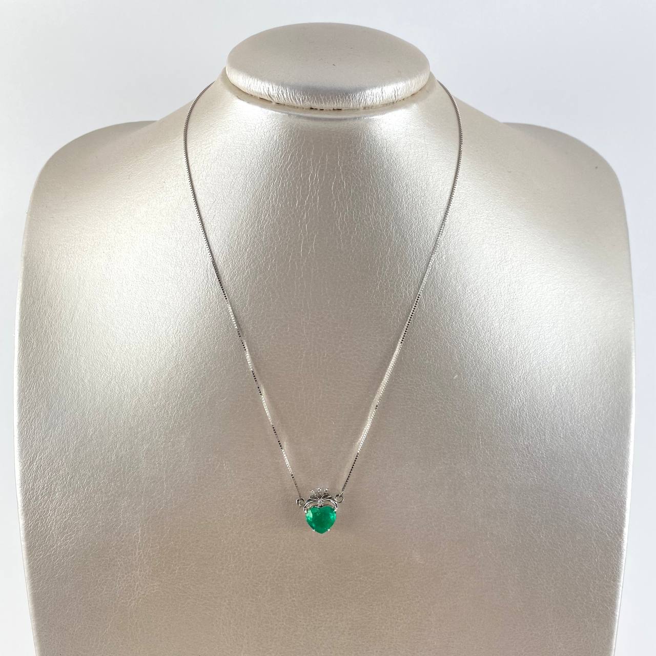 Queen of (Your) Heart Necklace