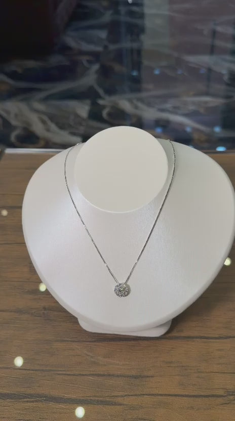 Diamond_Halo_Pendant_And_Venetian_Chain_Set